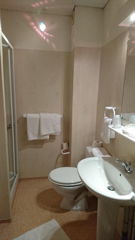 Hotel De France Objat Luaran gambar